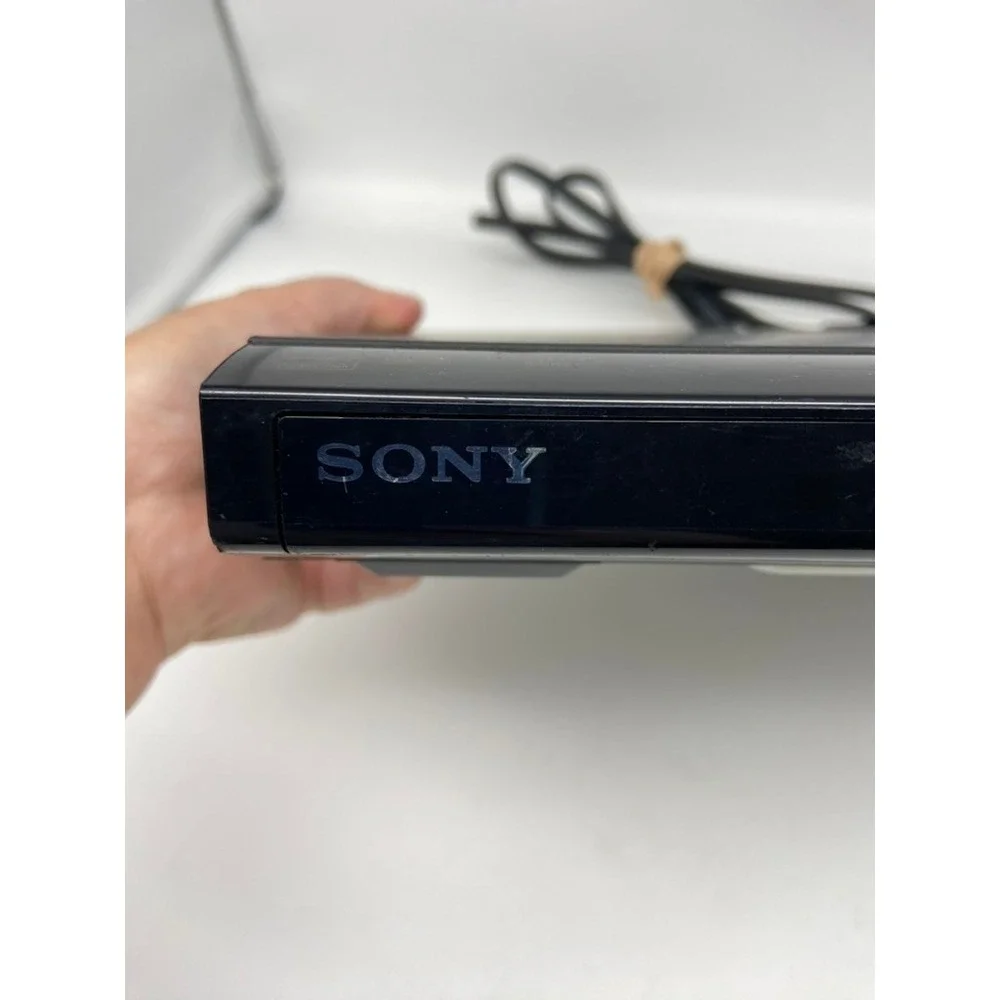 Sony DVD Player DVP-SR510H HDMI 1080p Upscaling Remote Included
